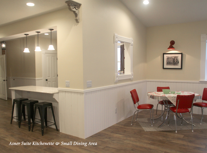 The Asner Suite Kitchenette